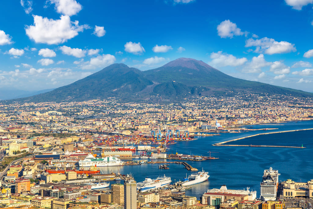 Vista Napoli e Vesuvio